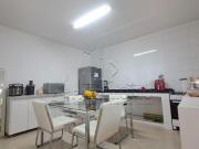 CASA 2 QUARTOS SENDO 1 SUÍTE PARQUE TRÊS MENINOS