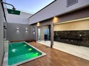 Casa 2 quartosQts sendo 2 suítesSuíte, com 2 vagas vaga...