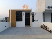 Casa 2 recámaras, 2 baños en Punto Rioja, Colima, Col