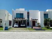 CASA #32 EN RENTA, RESIDENCIAL AZUL CIUDAD DEL CARMEN