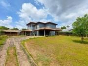 Casa com 3 dormitórios à venda, 330 m² por R$...