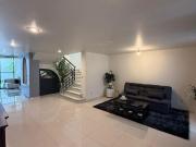 Casa en venta con 5 recámaras, 360 m² de terreno, en...