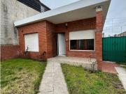 CASA 3 AMB CON PARQUE Y GGE GABOTO AL 7600
