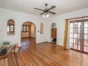 Casa 3 amb c/patio y cochera en venta en Florida