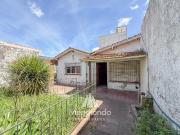 Casa 3 ambientes A RECICLAR en Chaco y Balcarce....