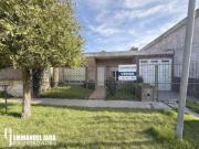 CASA 3 AMBIENTES APTA CREDITO EN VENTA