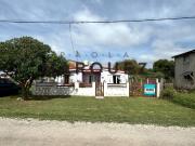 CASA 3 AMBIENTES BARRIO FELIX U. CAMET