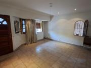 CASA 3 AMBIENTES C/GARAGE FONDO GALPON en Inmomap