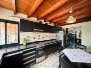 CASA 3 AMBIENTES COCHERA PATIO TERRAZA PILETA