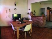 Casa 3 ambientes con cochera apta crédito en venta en...