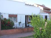CASA 3 AMBIENTES CON COCHERA, PARQUE, MAS DEPARTAMENTO...