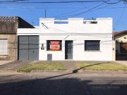 CASA 3 AMBIENTES CON GALPON