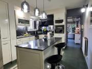 CASA 3 AMBIENTES CON PILETA ITUZAINGO CENTRO