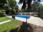Casa 3 ambientes con pileta y jardin en venta Ranelagh