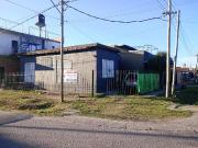 Casa 3 ambientes en Berazategui con jardín y loft