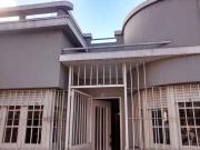 Casa 3 ambientes en venta