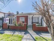 Casa 3 Ambientes en Venta en Boulogne Amplio Jardin Apto...