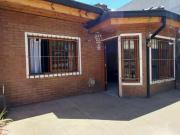 Casa 3 ambientes en venta Villa Elvira, cochera