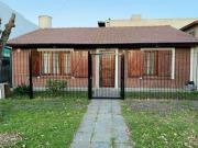 Casa 3 ambientes Los Pinares