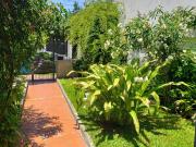 Casa 3 ambientes posible multifamiliar sobre terreno de...