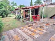 CASA 3 AMBIENTES VENTA TEMPERLEY JARDIN Y COCHERA