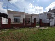 CASA 3 AMBIENTES Y DEPARTAMENTO 2 AMBIENTES. SAN ANTONIO...