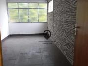 Casa 3 andares Estr da Posse aceitando financiamento