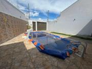 Casa 3 de quartos com piscina p/ venda por R$ 450.000,00...