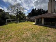 Casa 3 dorm. Amplio lote. Quincho y pileta Cno General...