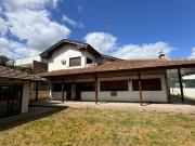 Casa 3 dorm. Amplio lote. Quincho y pileta Cno General...