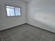 CASA 3 DORM CALLE MONTEVIDEO