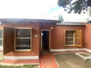 CASA 3 DORM CON ESCRITURA EN BARRIO LAS ROSAS