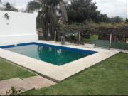 CASA 3 DORM PILETA. CENTRO. RECIBE DPTO MENOR