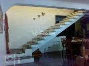 Casa, 3 dormitórios, 160 m², em Jardim Colonial
