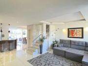 Casa, 3 dormitórios, 186.94 m², em Hípica