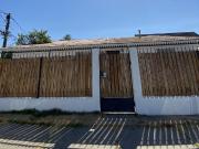 Casa 3 dormitorios 1 baño patio y entrada para auto