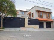 Casa 3 Dormitorios 1 Suite Cochera Doble Quincho Y...