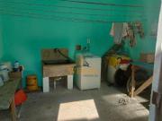 Casa 3 dormitórios, 1 vaga e amplo quintal Jd. Guaraú