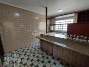Casa, 3 dormitórios, 202 m², em Vila Floresta