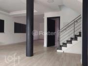 Casa, 3 dormitórios, 315 m², em Centro