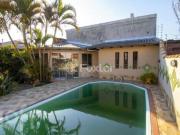 Casa, 3 dormitórios, 336.6 m², em Centro