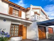 CASA 3 DORMITORIOS BARRIO GRANJA DE FUNES