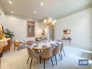 Casa 3 dormitorios, cochera, patio, terraza, Pichincha