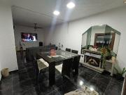 CASA 3 DORMITORIOS COCHERA POTENCIAL LOCAL AV ALEM