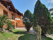 Casa 3 dormitórios com 1 suíte junto a Natureza!