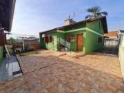 Casa, 3 dormitórios, com suíte, bairro Lomba da...