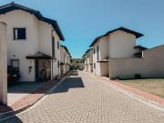 CASA 3 DORMITÓRIOS. COM SUITE EM ATIBAIA SP. CONDOMÍNIO