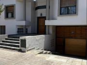 Casa 3 dormitorios de 3 niveles Humberto 1º al 3800...