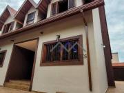 Casa 3 dormitórios em Louveira com piscina