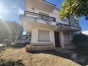 Casa esquina en alquiler 3 dormitorios Barrio Cofico